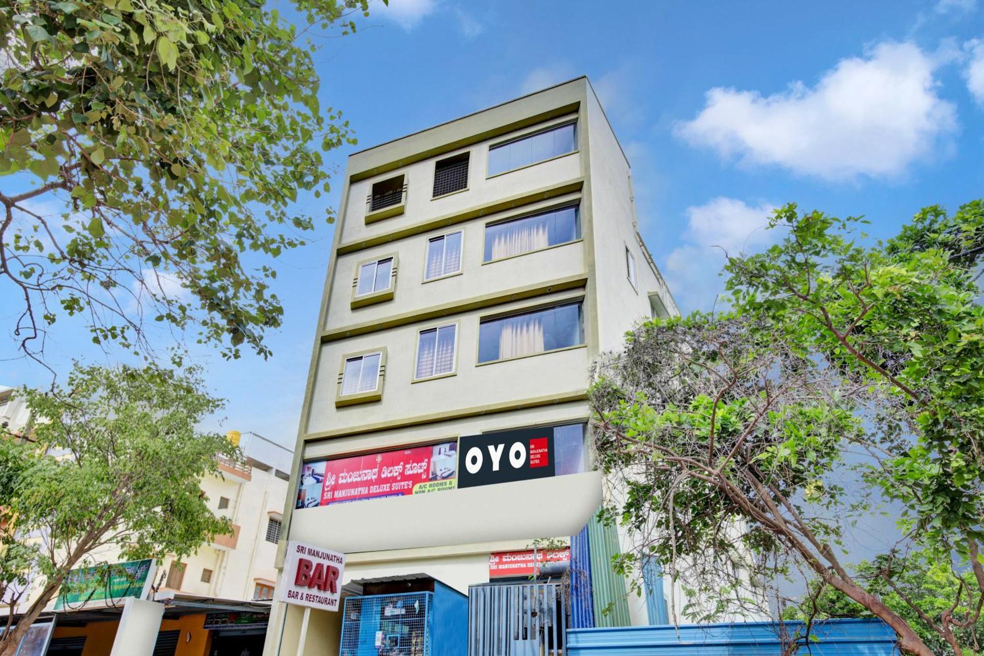 Hotel O Sri Manjunatha Deluxe Suites Bangalore Extérieur photo